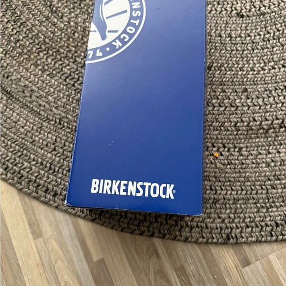 New Birkenstock unisex  Black Sandals size 42 R1 - Picture 6 of 9